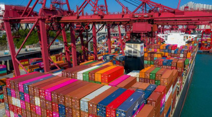 Các đặc trưng kỹ thuật của tàu và ứng dụng trong khai thác tàu