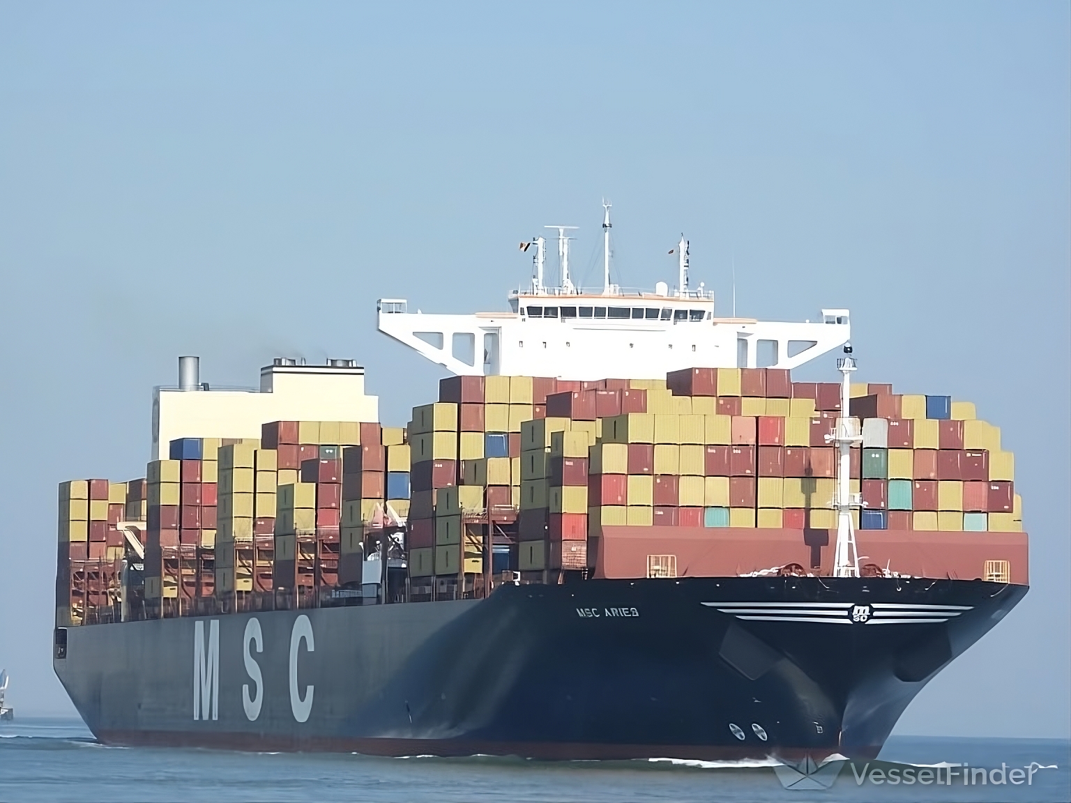 Iran bắt giữ tàu MSC Aries gần Eo biển Hormuz